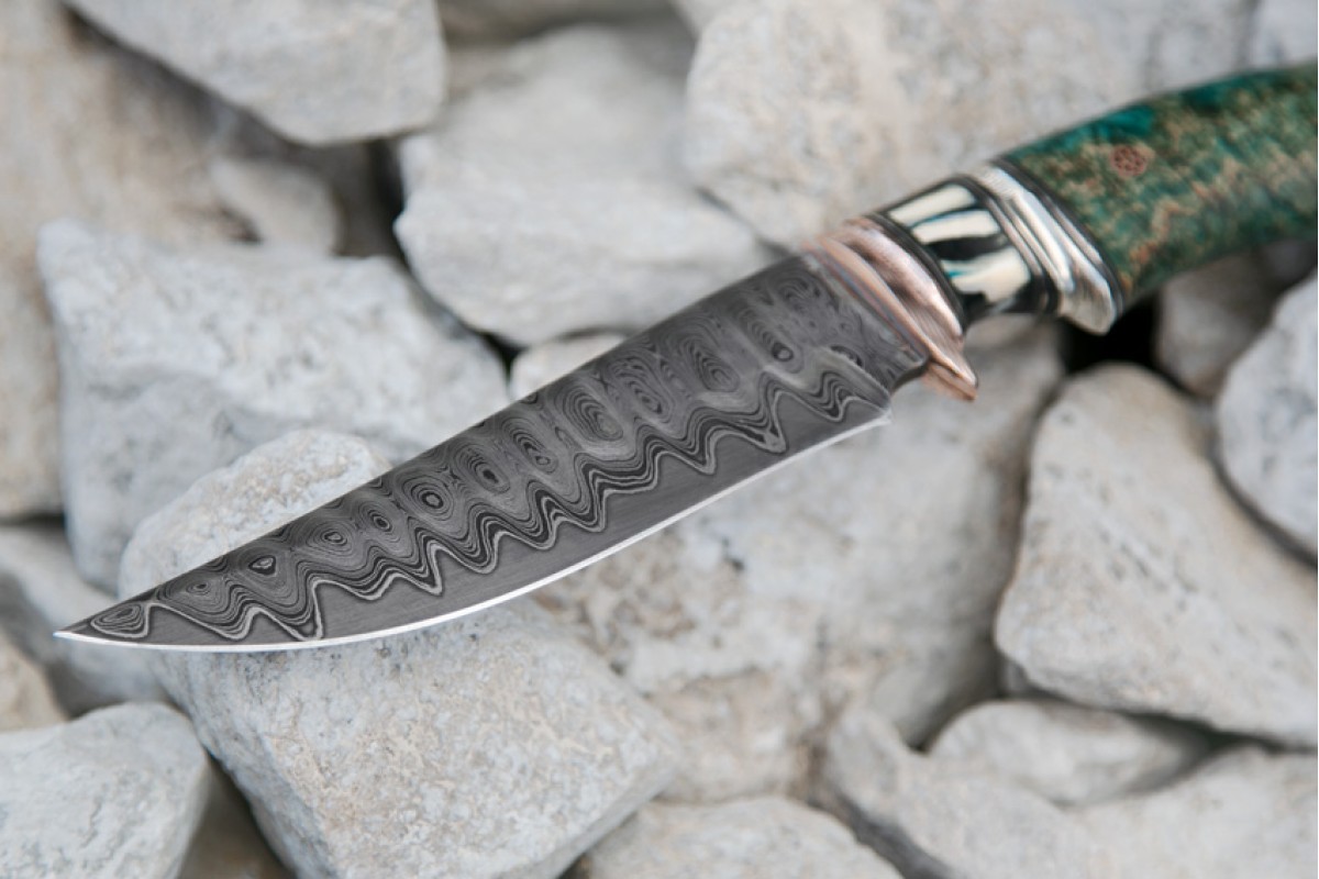 Нож Адмирал-2 из ламинированной стали 